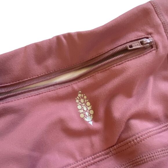 Free People Movement Tibetan Rose Out of Your League Leggings Sz XS NWT - Picture 5 of 12